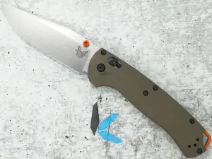 Benchmade Hunt Taggedout H15536, Axis Folding knife S45VN Steel