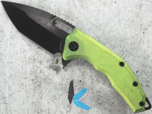 Heretic Knives H009-6A-TIGRN Medusa Manual Tanto, Antique Green Titanium Handle