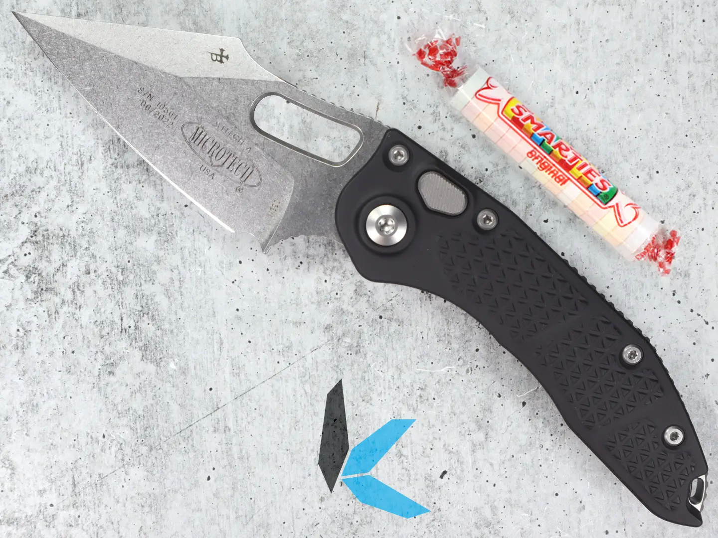 Microtech Stitch 169-10 Stonewash M390 Plain Edge Automatic Knife - Image 3