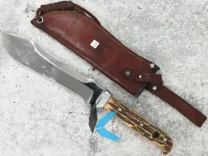 Pre-Owned Puma White Hunter with Stag Handle