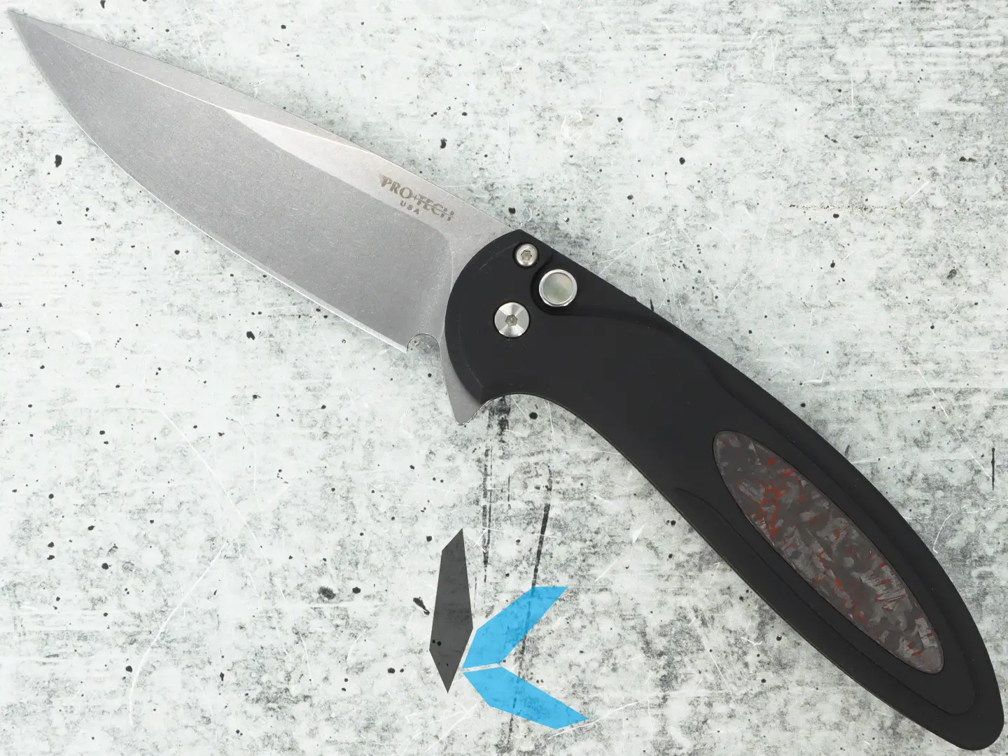 Protech CF2101-LTD TC Red Cambria 2 Blk Alum HandleTechnoCarbo Red Inlay SW Magnacut Blk Lip Pearl Button DC Clip