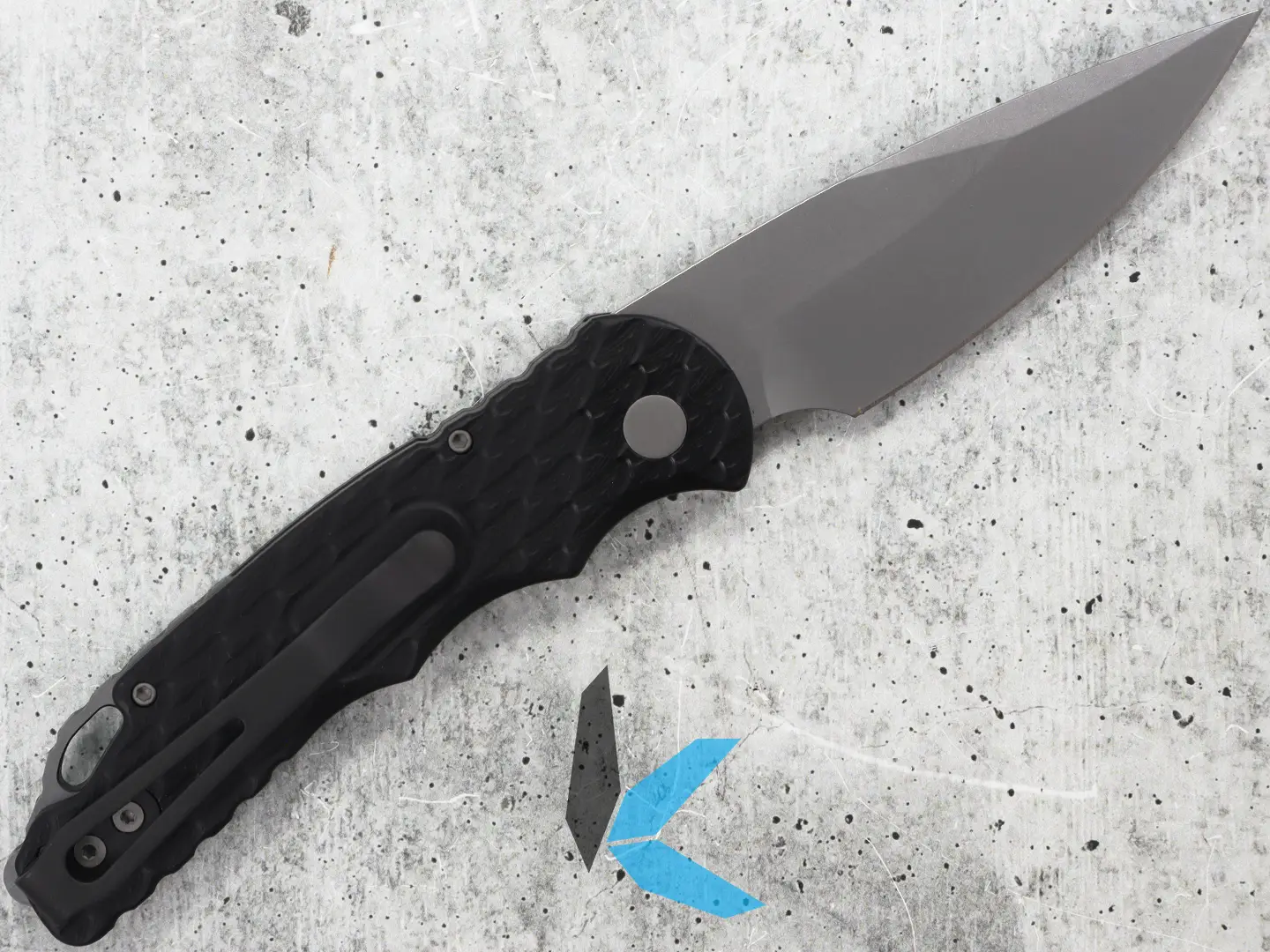 Protech T505-F Tactical Response 5 Black Handle with Feather Texture - Image 2