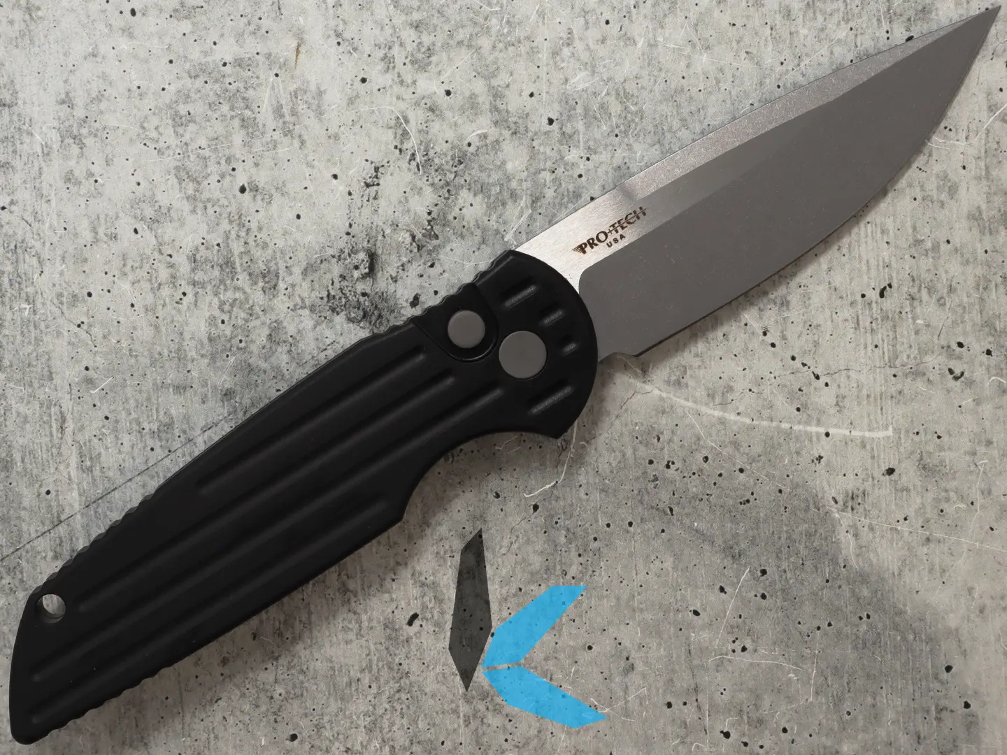 Protech TR-3 L-1 Left Handed Black Handle with Grooves, Stonewash Blade - Image 2