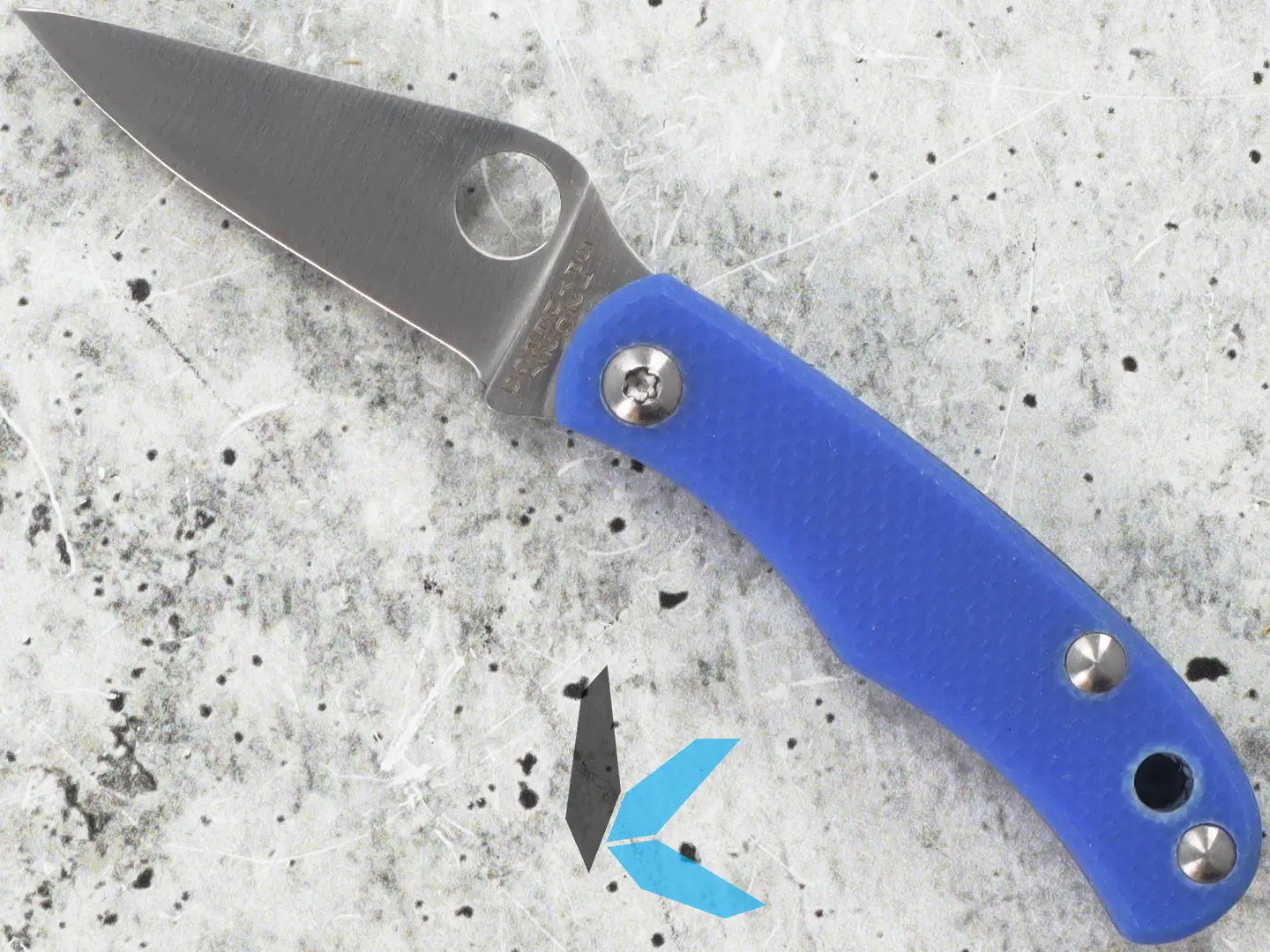 Spyderco C133GBLP Bug Blue