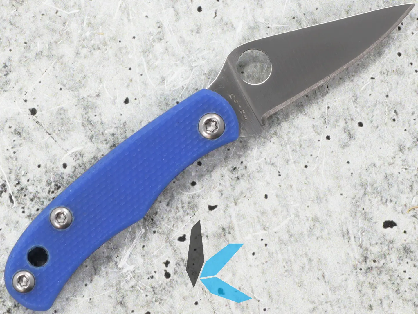 Spyderco C133GBLP Bug Blue - Image 2