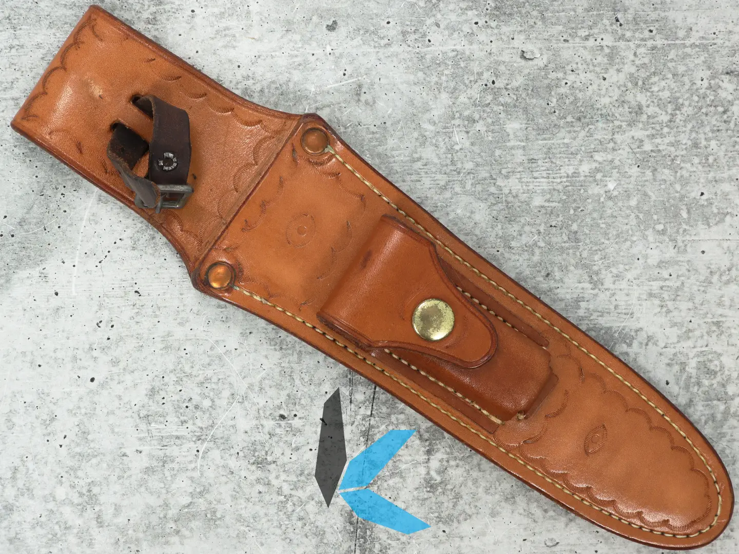 Pre-Owned Martin Springfield fixed blade with leather sheath - Image 3