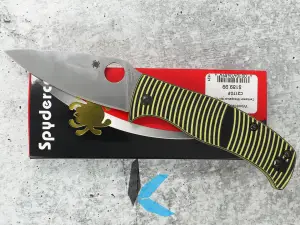 Used Spyderco C217GP Caribbean with Original Box