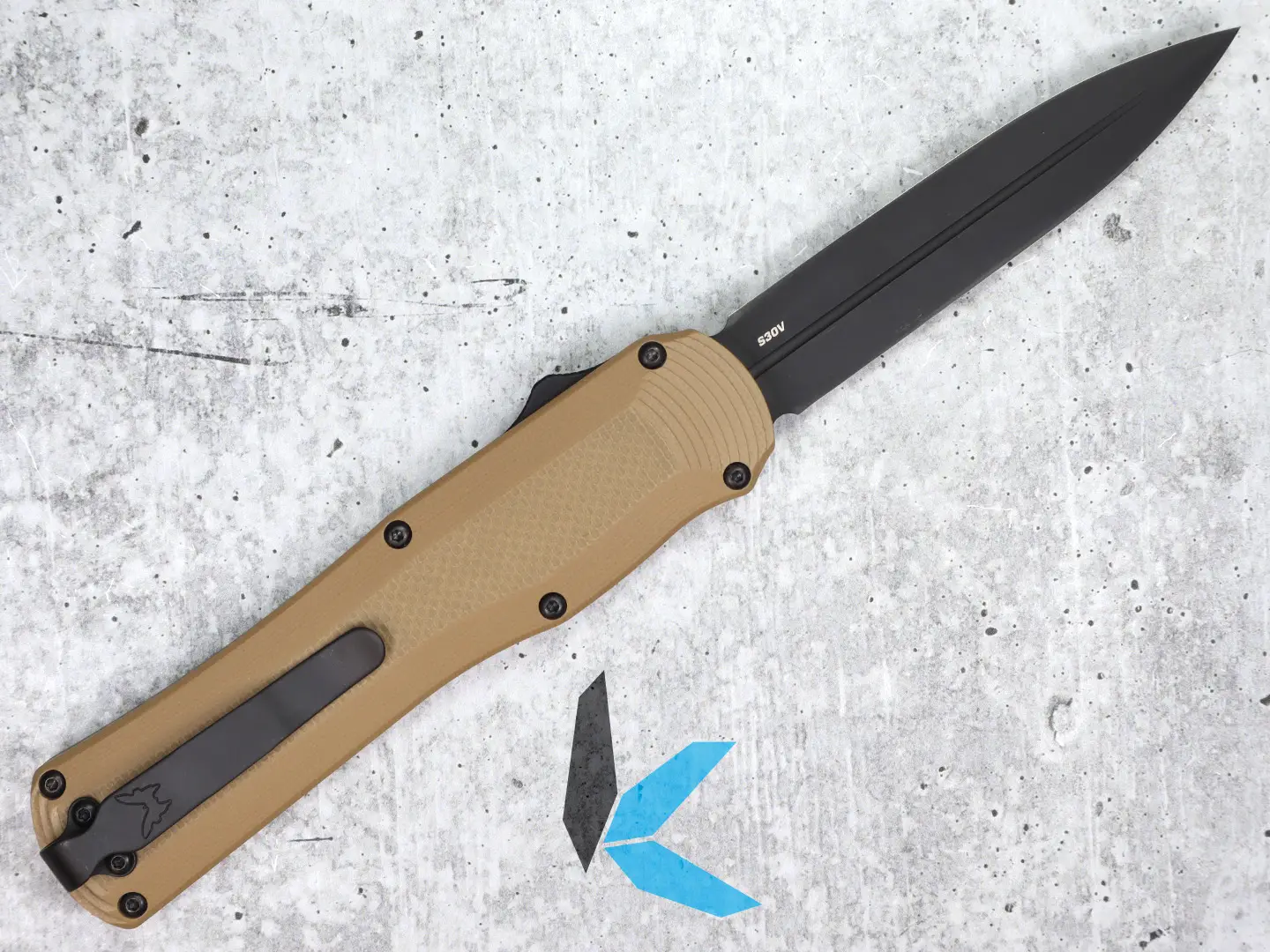 Benchmade Autocrat Tan Handle Black CPM S30V Blade 3400BK-2 - Image 4