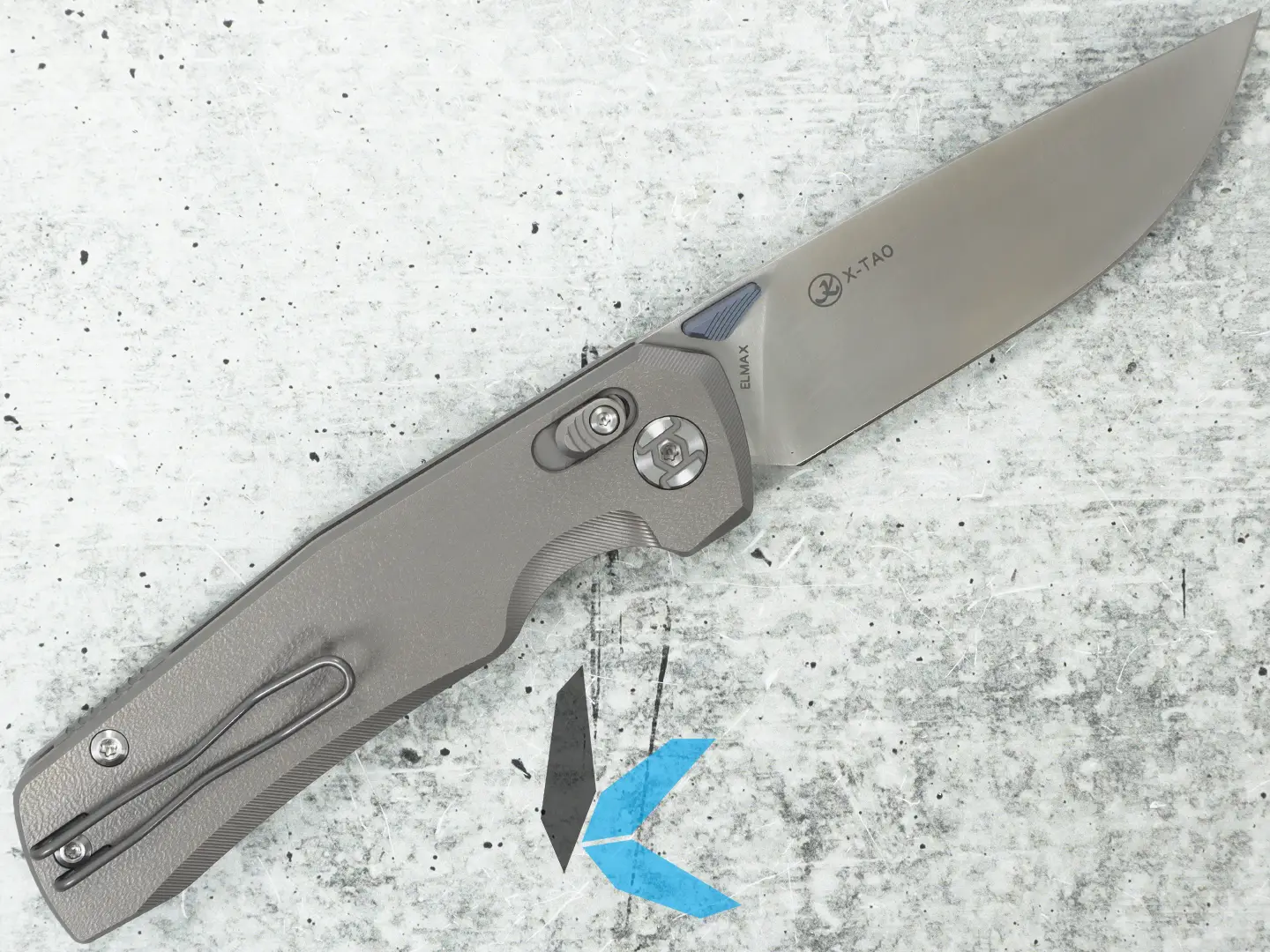 Kunwu Knives X703T K-TAO XT 4, Satin Elmax Steel Blade, Gray Titanium Handle - Image 2