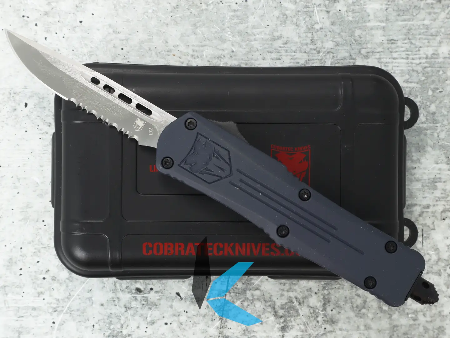 Used CobraTec Small FS-3 NYPD Blue, Drop Point Serrated, SNYFS-3DS with Case