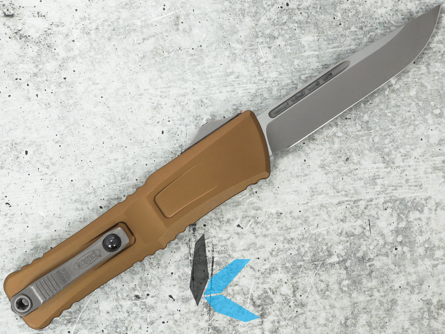 Used Microtech 1143-10APTA Combat Troodon S/E Gen III Tan Apocalyptic Std - Image 3