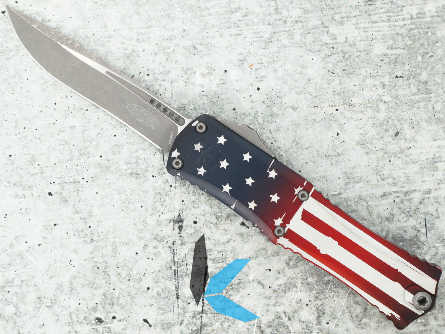 Used Microtech 1705M-10FLAGS Hera II Mini Recurve, Signature Series USA Flag S/N 085 - Image 2