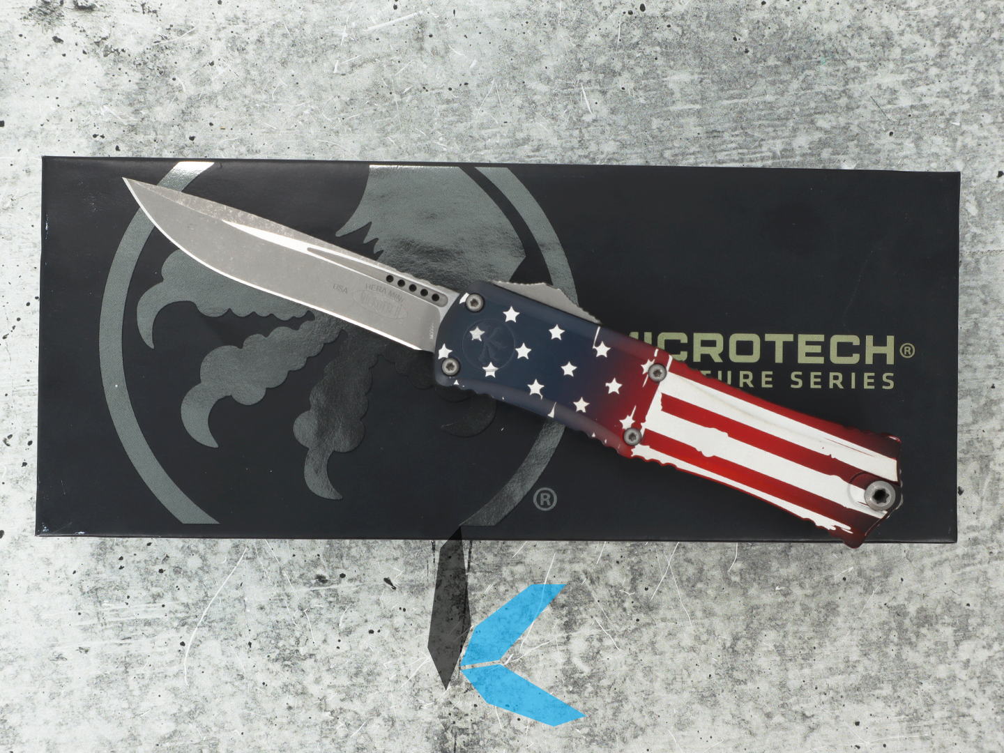 Used Microtech 1705M-10FLAGS Hera II Mini Recurve, Signature Series USA Flag S/N 085
