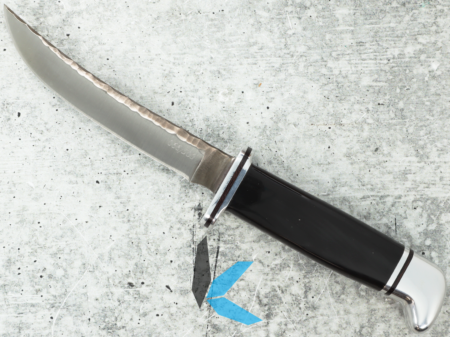 Used Buck Knife 118 Custom #66 of 500 with Box and Sheath - Image 2