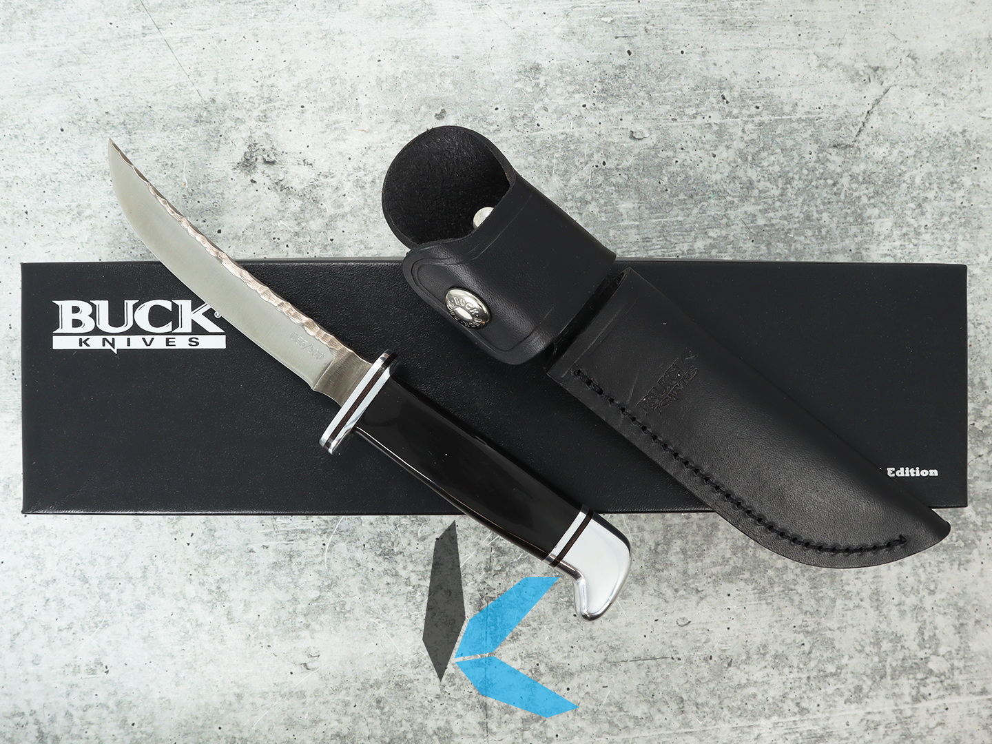 Used Buck Knife 118 Custom #66 of 500 with Box and Sheath