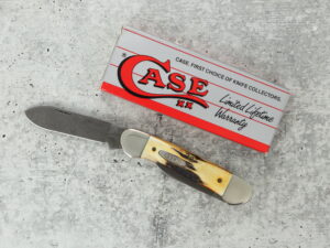 Pre-Owned Case Item No 01466 52131D Damascus Steel Blades with org box